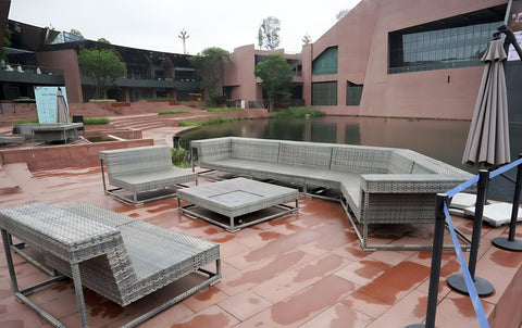 The Luxelakes Art Expo Center