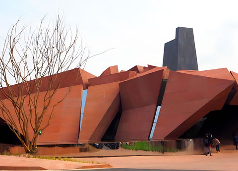 The Luxelakes Art Expo Center