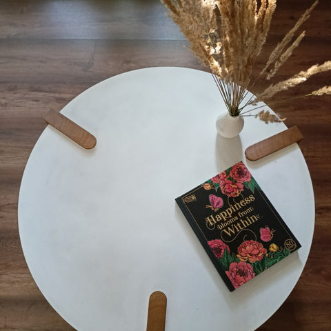White Elegant Round Table