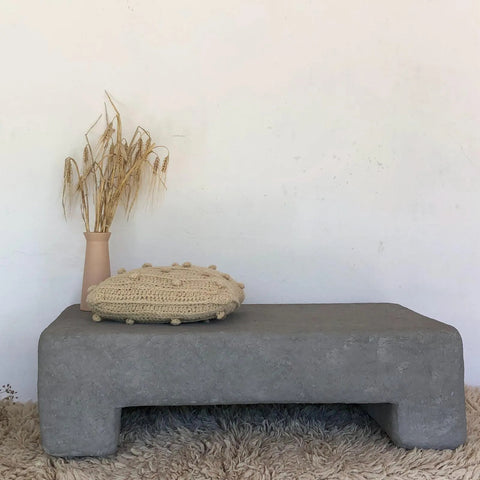 Natural Pollution-free Handmade Concrete Table
